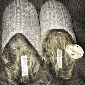 PJ Salvage new slippers! Size S/M